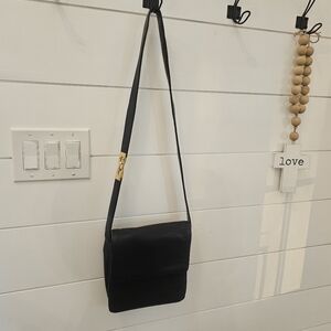 Vintage - Jennifer Moore navy blue flap purse